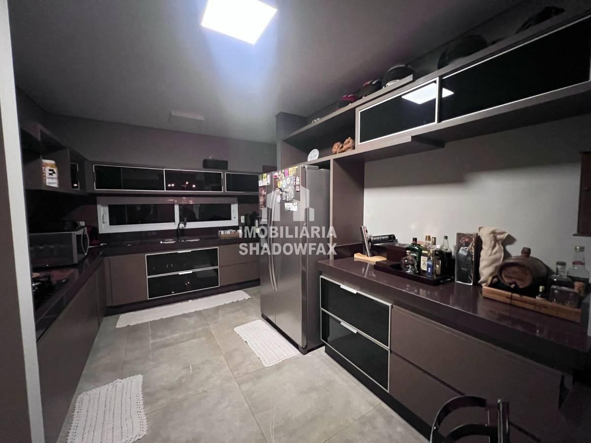 Casa, 3 quartos, 280 m² - Foto 2