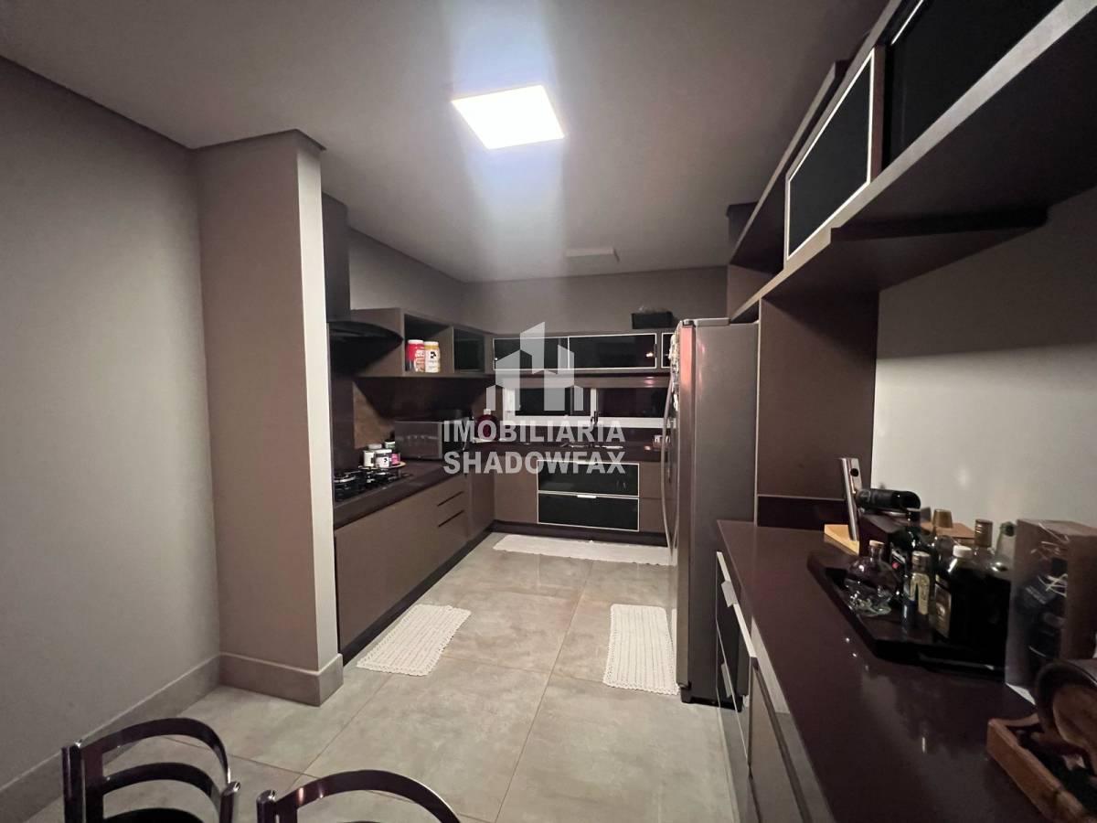 Casa, 3 quartos, 280 m² - Foto 3