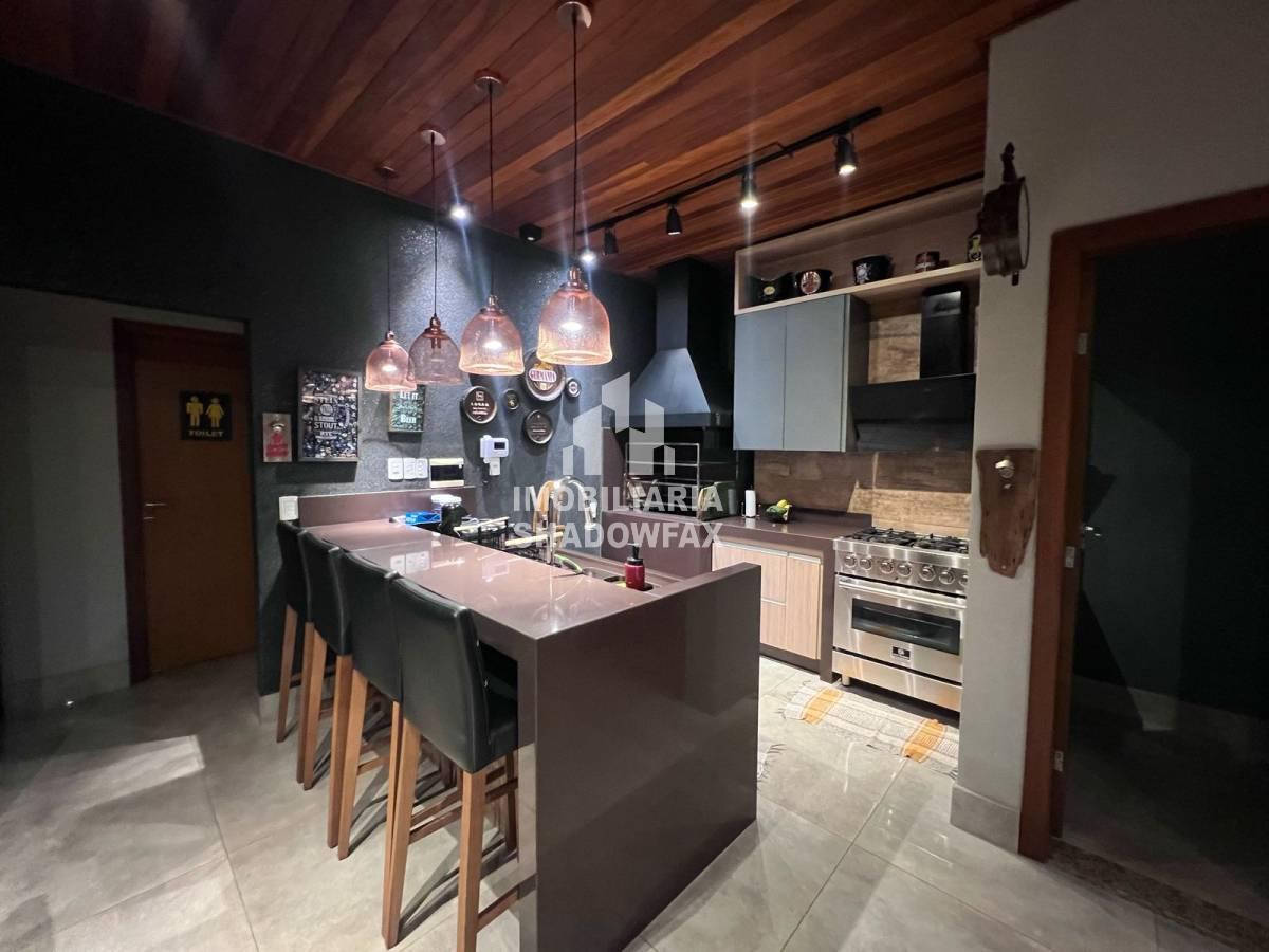 Casa, 3 quartos, 280 m² - Foto 4