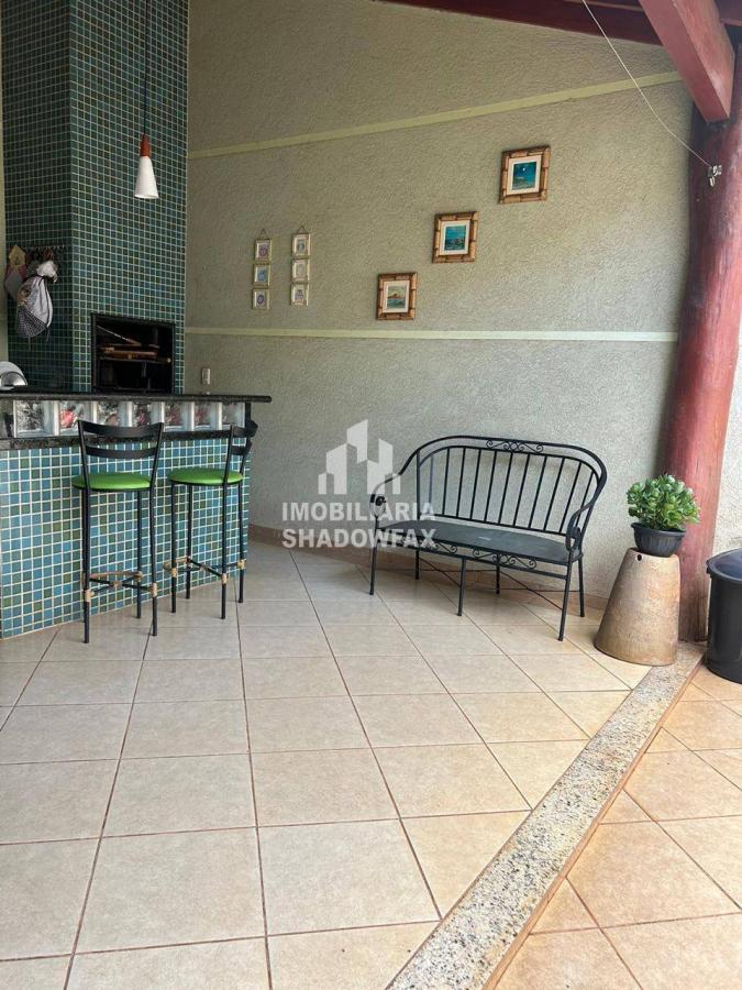 Casa, 3 quartos, 220 m² - Foto 5