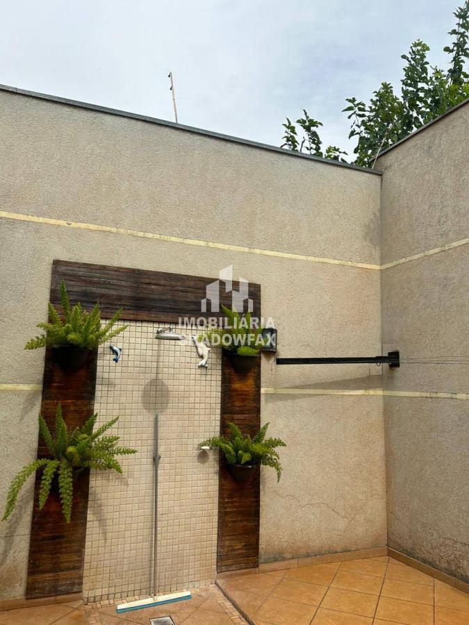Casa, 3 quartos, 220 m² - Foto 6