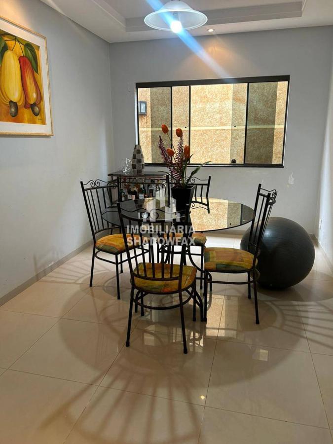 Casa, 3 quartos, 220 m² - Foto 11