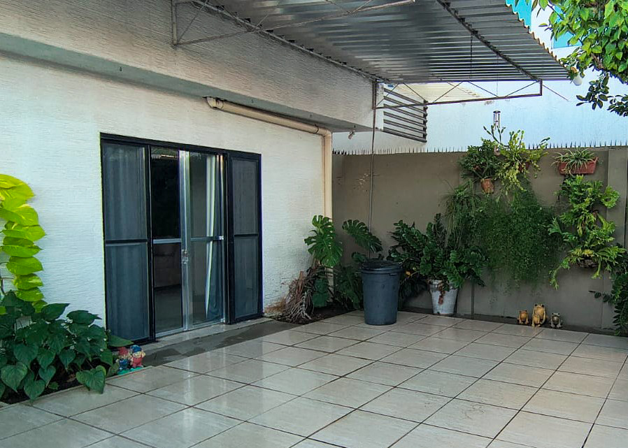 Casa, 4 quartos, 360 m² - Foto 1