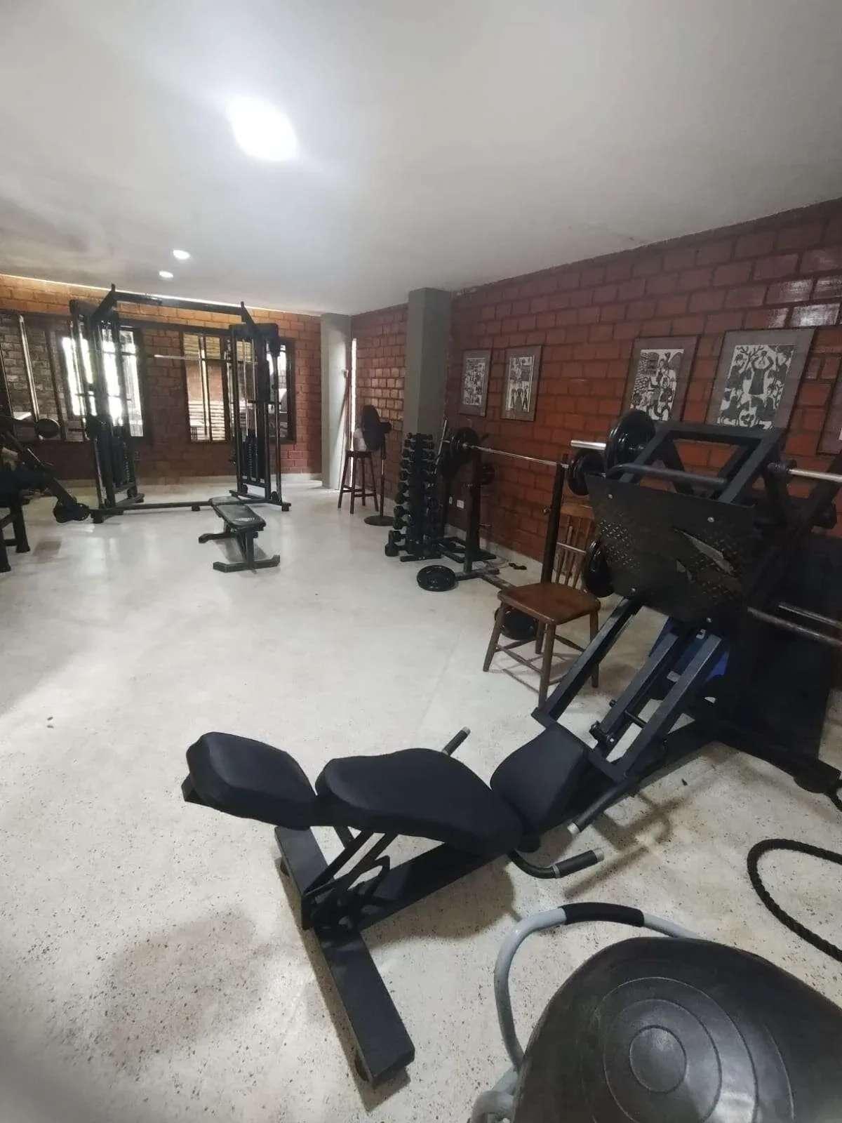 Casa, 5 quartos, 256 m² - Foto 34
